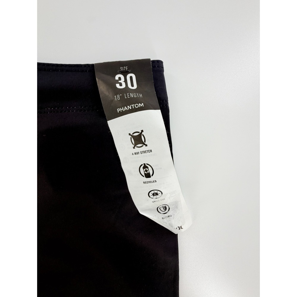 Hurley x NASCAR Racing 20” Phantom Boardshorts Men’s Size 30 Black Flames - Picture 4 of 5